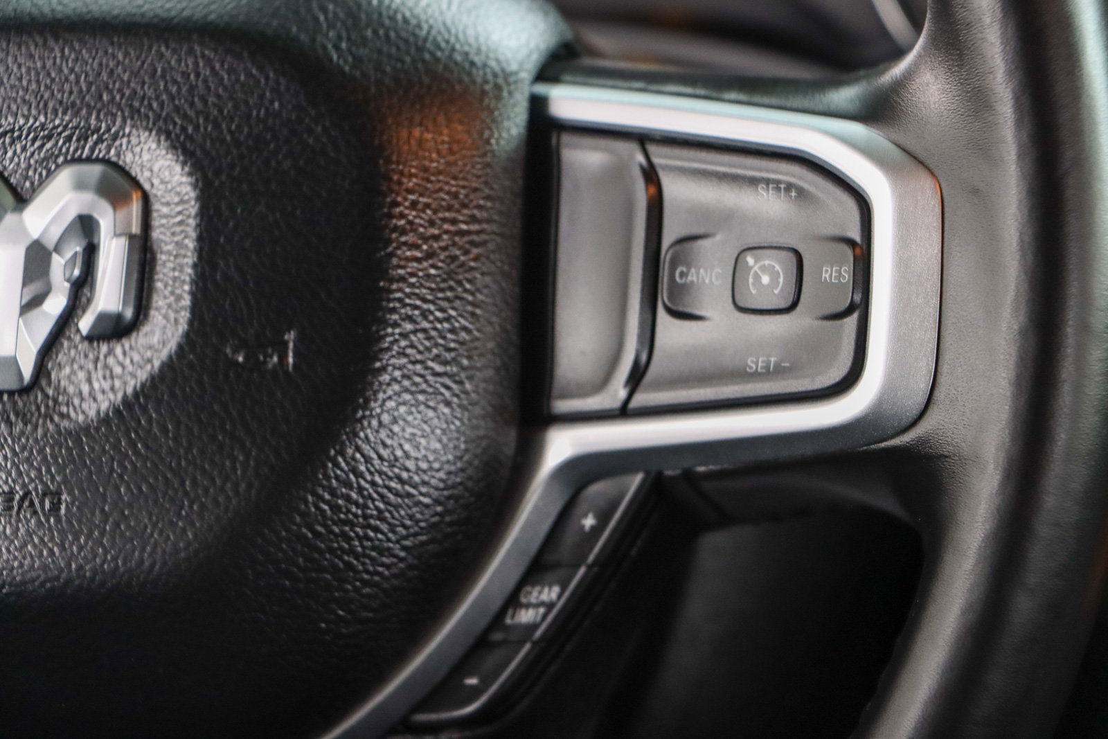Used 2024 RAM 2500 Big Horn w/ Sport Appearance Package image 15