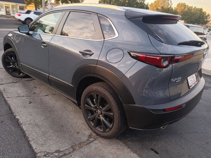 Used 2022 MAZDA CX-30 AWD 2.5 S w/ Preferred Package image 4