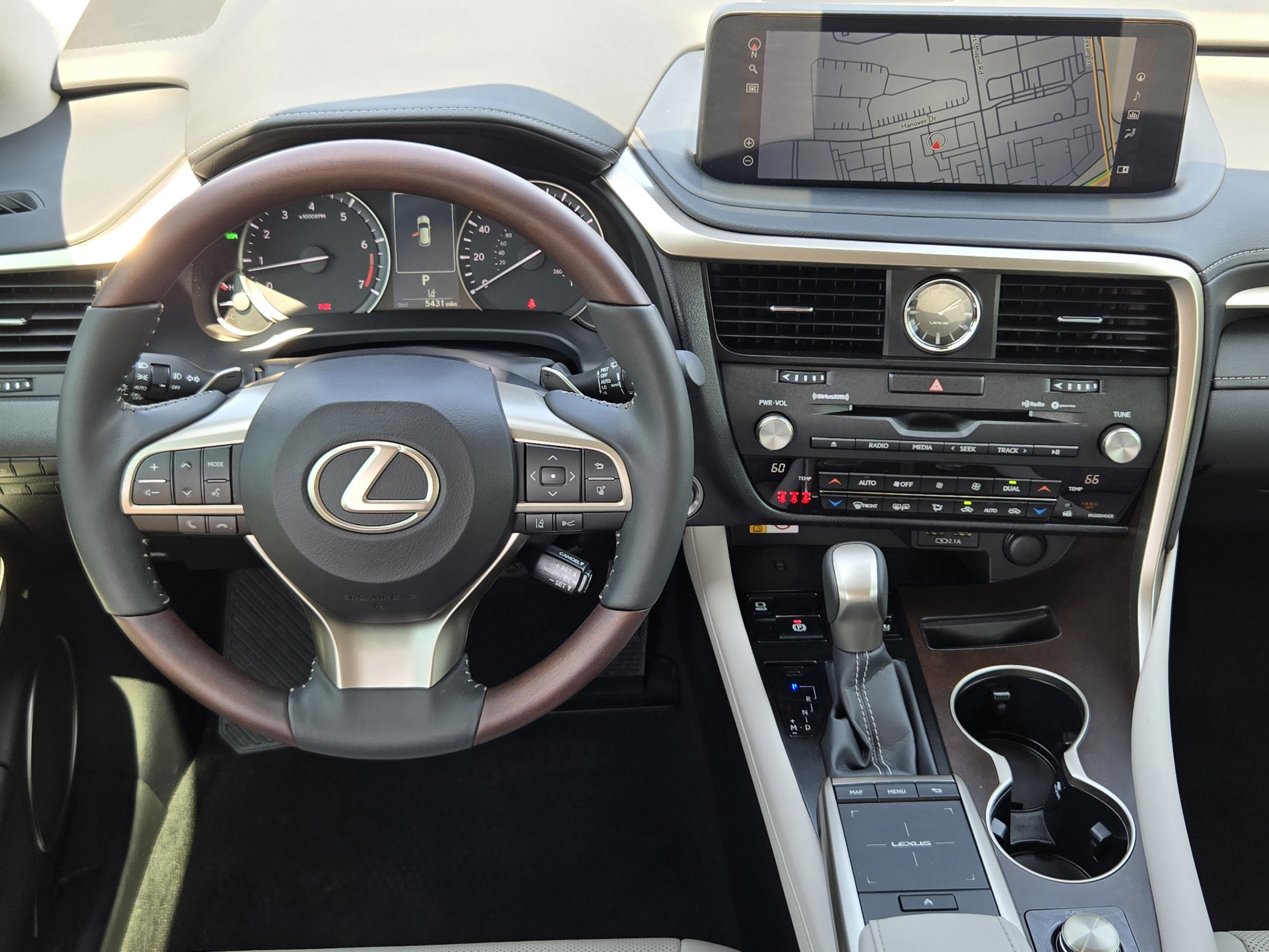 Certified 2022 Lexus RX 350 FWD w/ Premium Package image 20