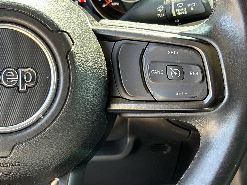 Used 2018 Jeep Wrangler Unlimited Sport S AWD/4WD image 20