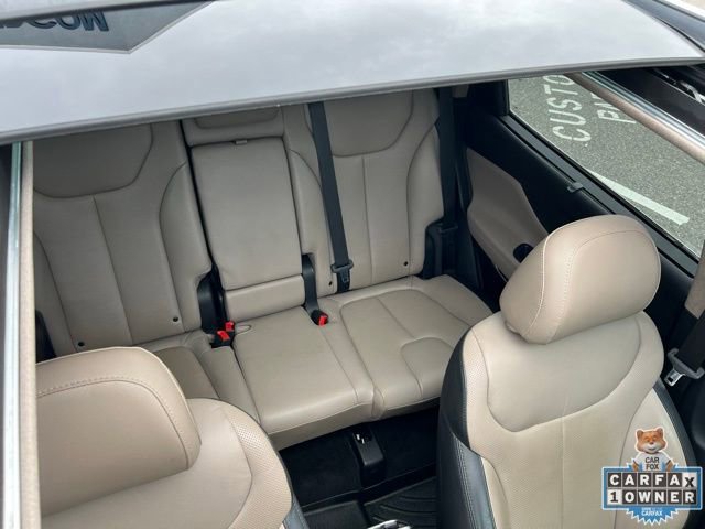 Used 2020 Hyundai Santa Fe Limited image 13