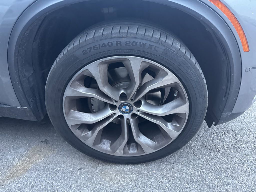 Used 2018 BMW X5 xDrive40e AWD/4WD image 3