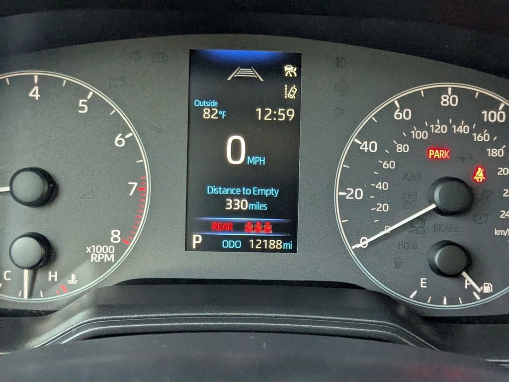 Used 2025 Toyota Corolla LE image 18