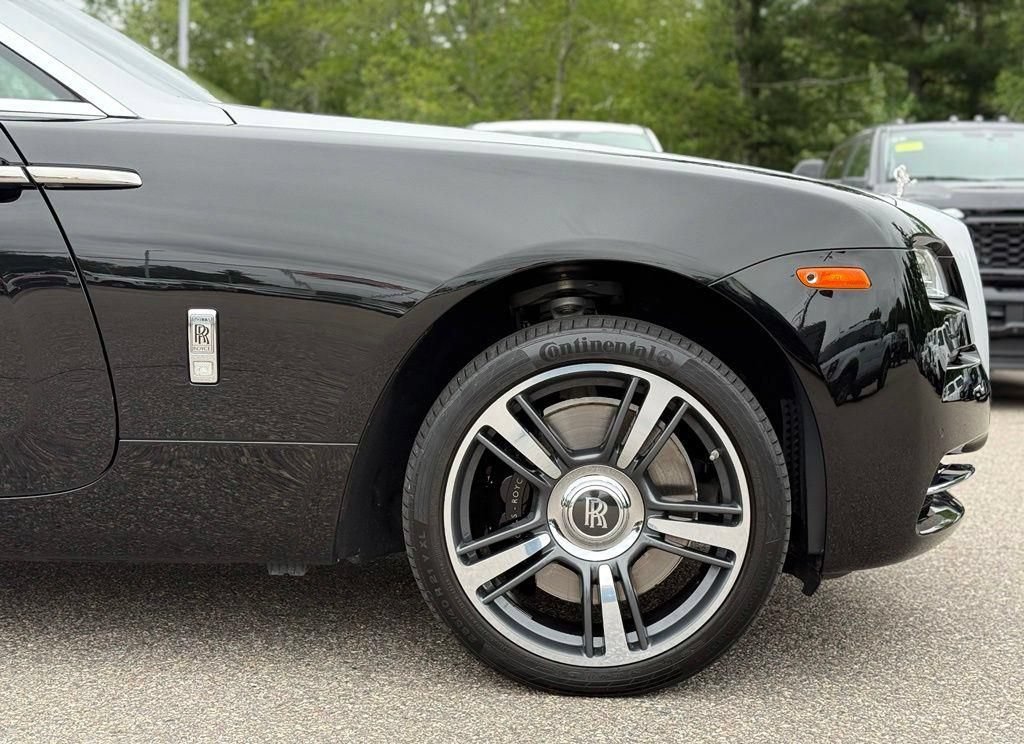 Used 2015 Rolls-Royce Wraith RWD image 4