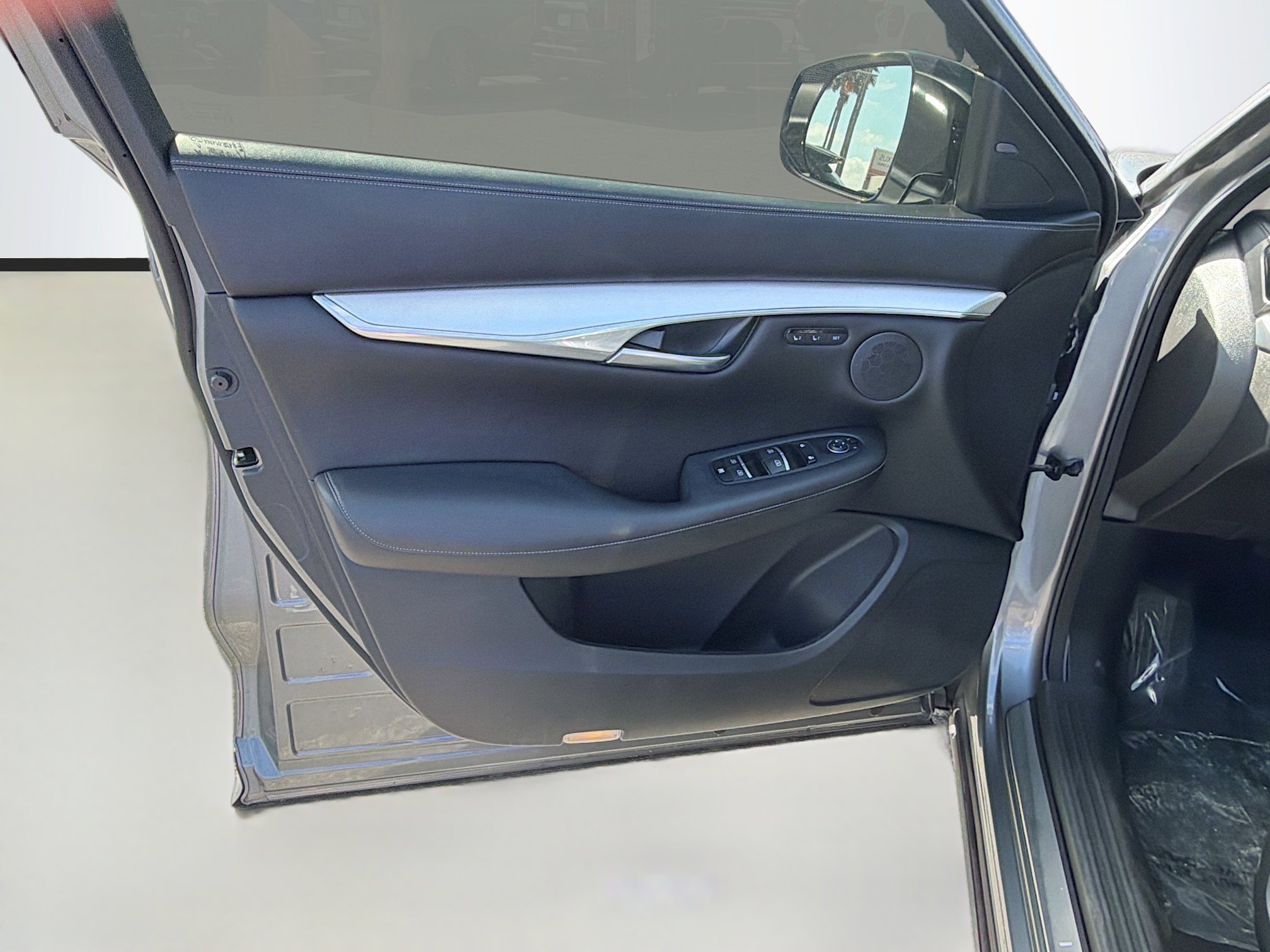 Used 2021 INFINITI QX50 Essential w/ Convenience Package image 21