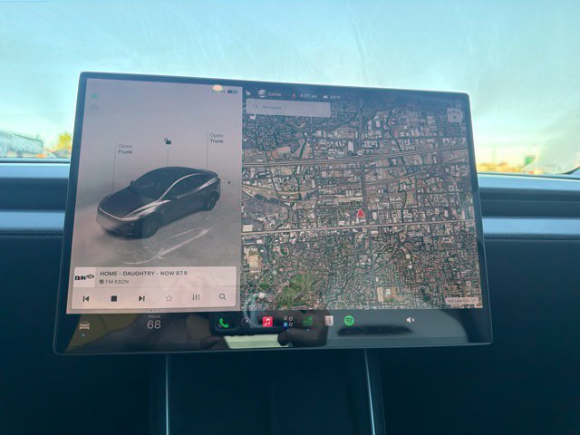 Used 2026 Tesla Model Y Performance AWD/4WD image 24