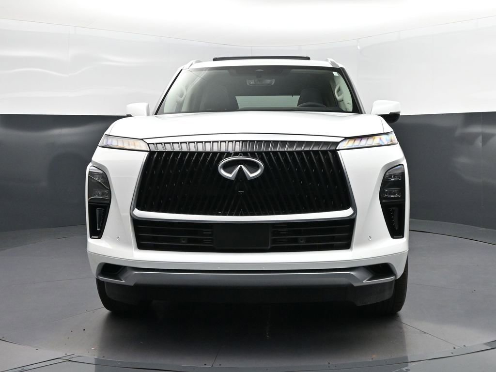 New 2026 INFINITI QX80 Luxe RWD image 10