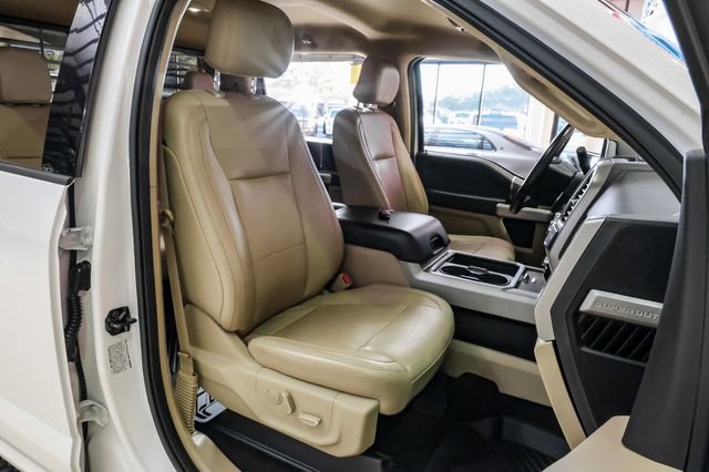 Used 2017 Ford F450 Lariat image 29