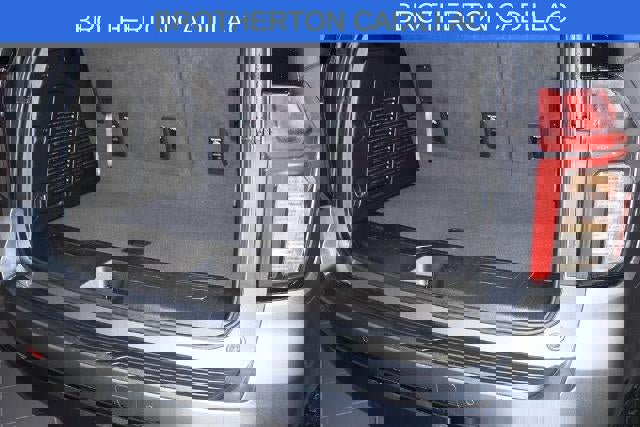 Used 2022 Chevrolet Tahoe Z71 image 26