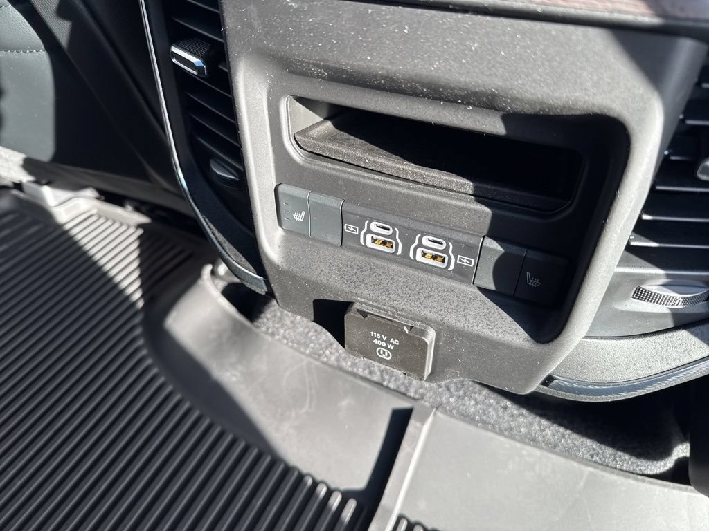 Used 2026 RAM 1500 Laramie w/ Night Edition AWD/4WD image 17