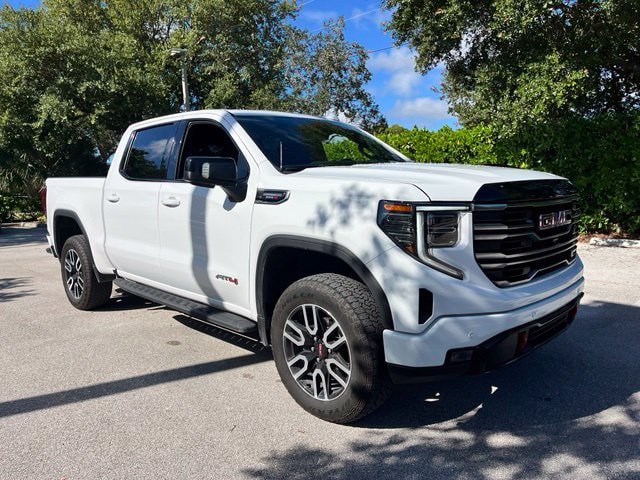 Used 2025 GMC Sierra 1500 AT4 w/ AT4 Premium Package AWD/4WD image 1