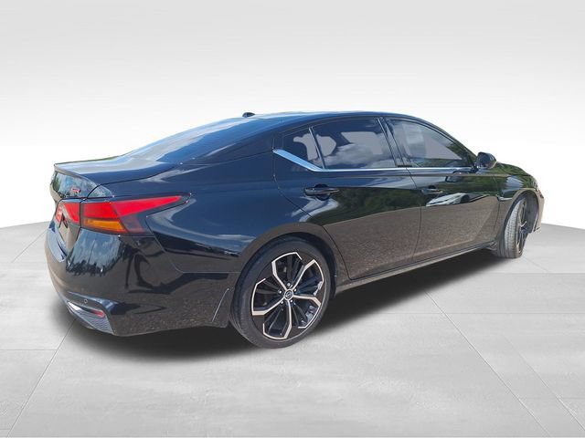 Certified 2024 Nissan Altima 2.5 SR w/ SR Premium Package FWD image 8