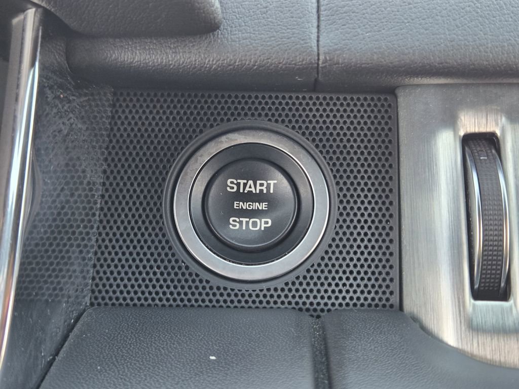 Used 2018 Land Rover Range Rover Long Wheelbase Supercharged image 25