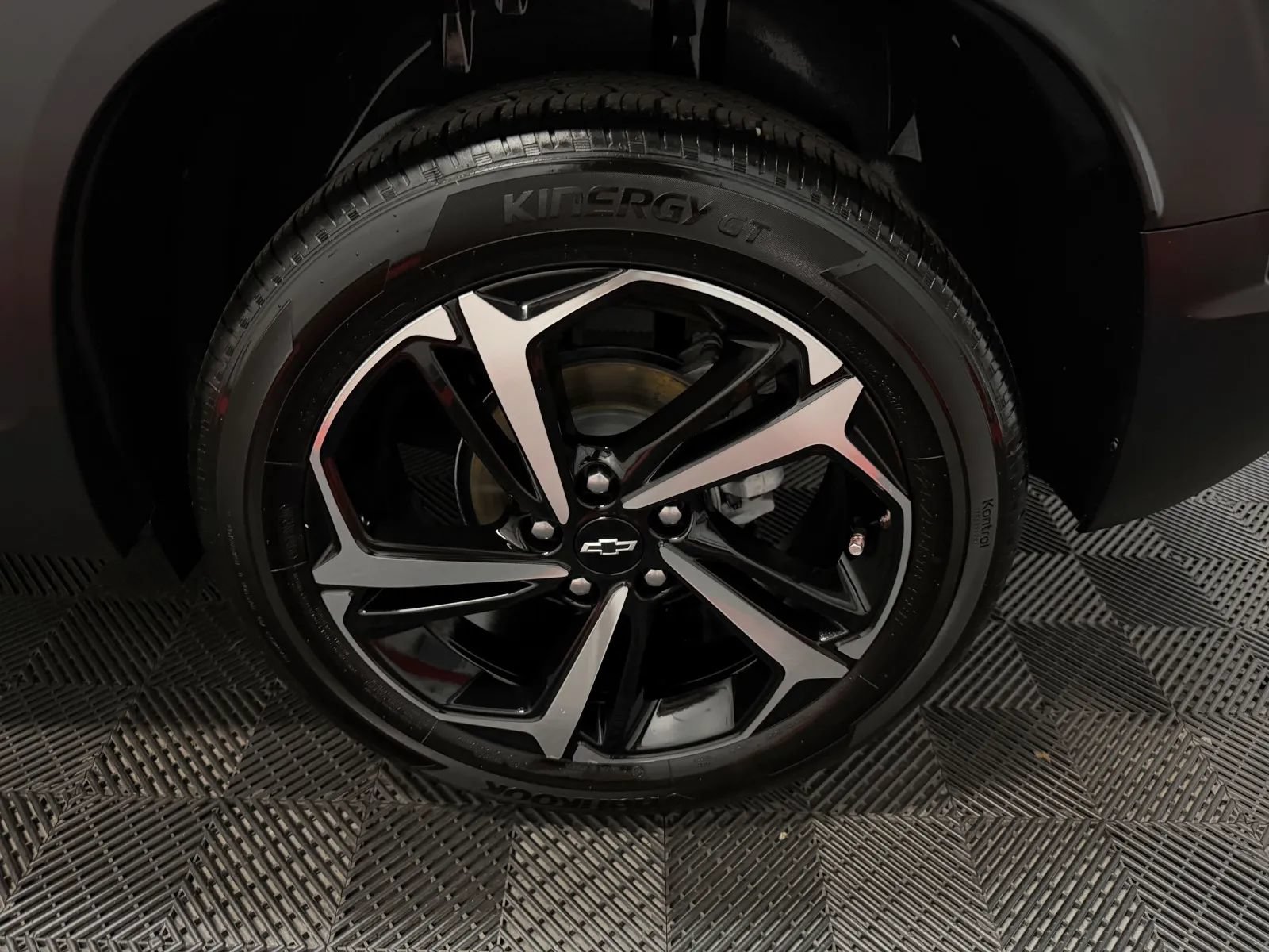 Used 2022 Chevrolet TrailBlazer RS FWD image 13