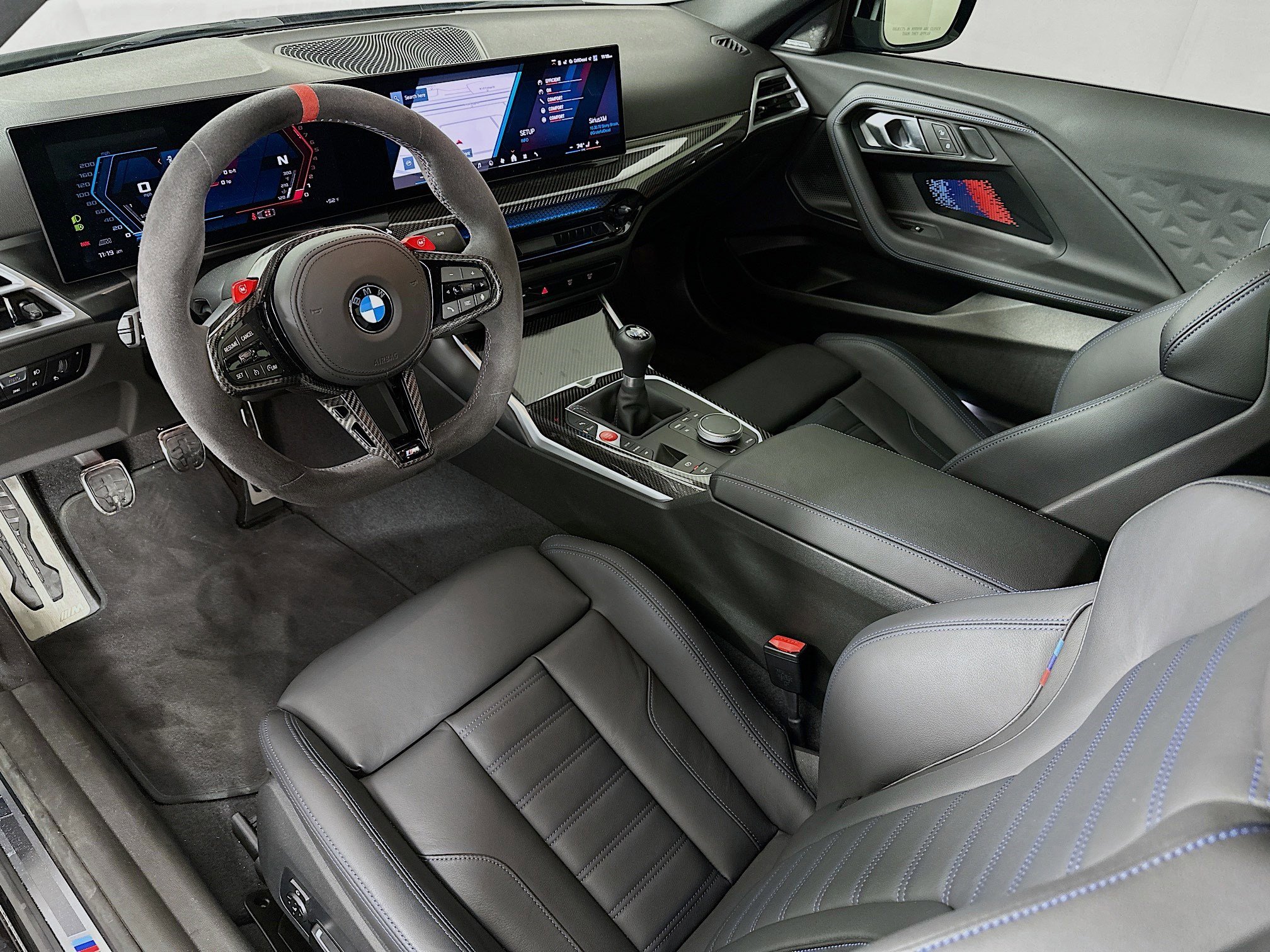 Used 2025 BMW M2 image 27