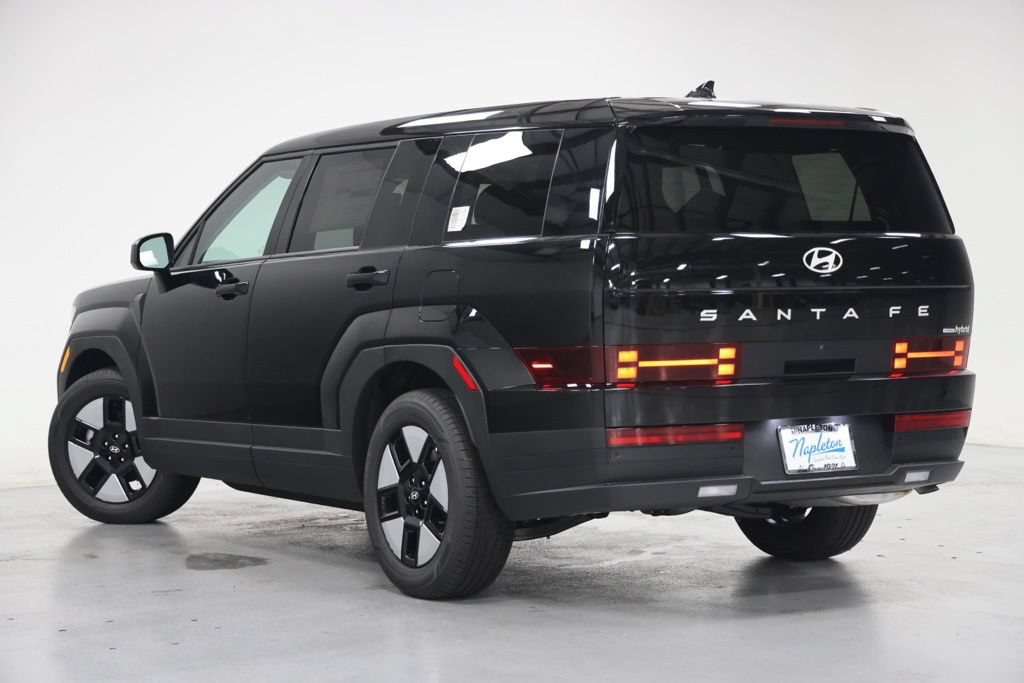 Certified 2026 Hyundai Santa Fe SE AWD/4WD image 4