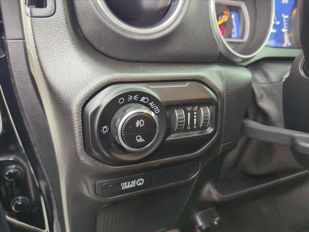 Used 2020 Jeep Gladiator Overland AWD/4WD image 30