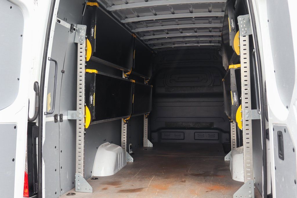 Used 2021 Mercedes-Benz Sprinter 2500 image 8
