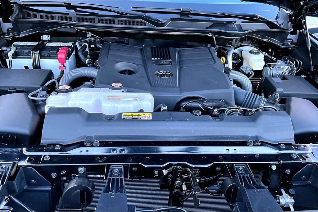 Used 2025 Toyota Tundra SR5 image 23