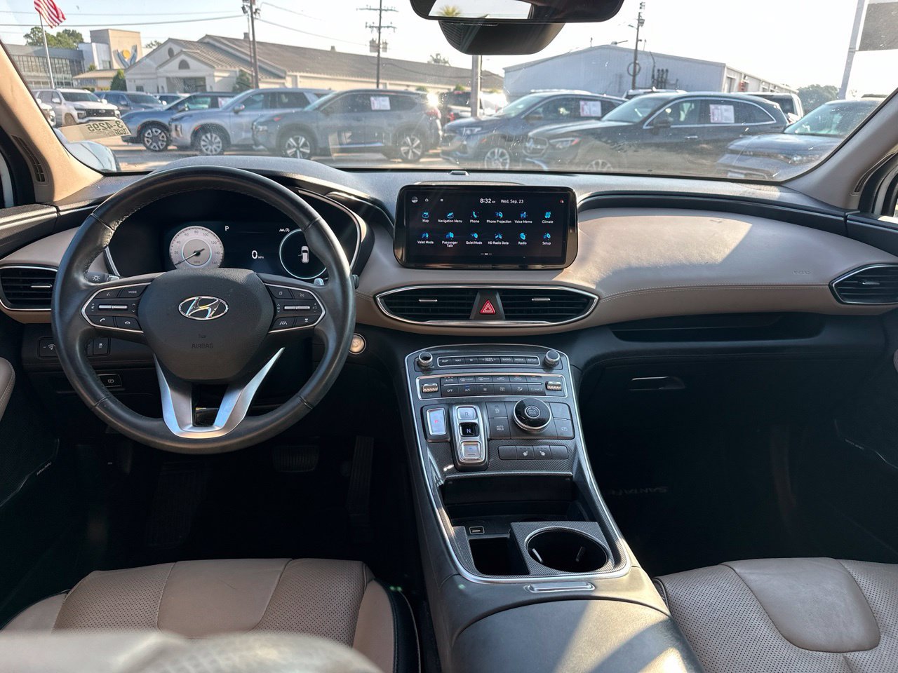 Used 2021 Hyundai Santa Fe SEL w/ Convenience + Premium Package FWD image 9