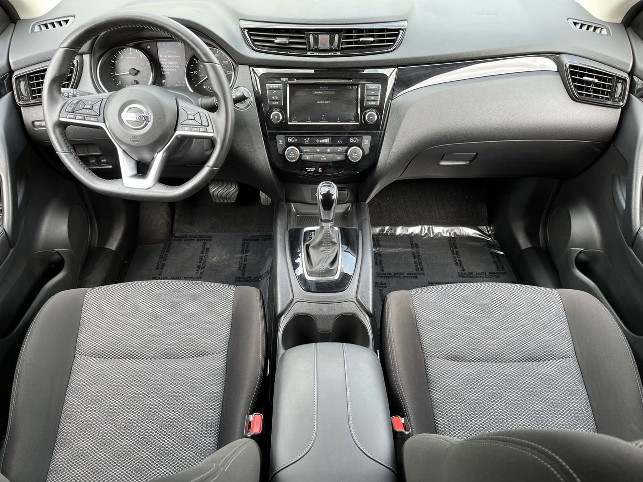 Used 2021 Nissan Rogue Sport SV image 9