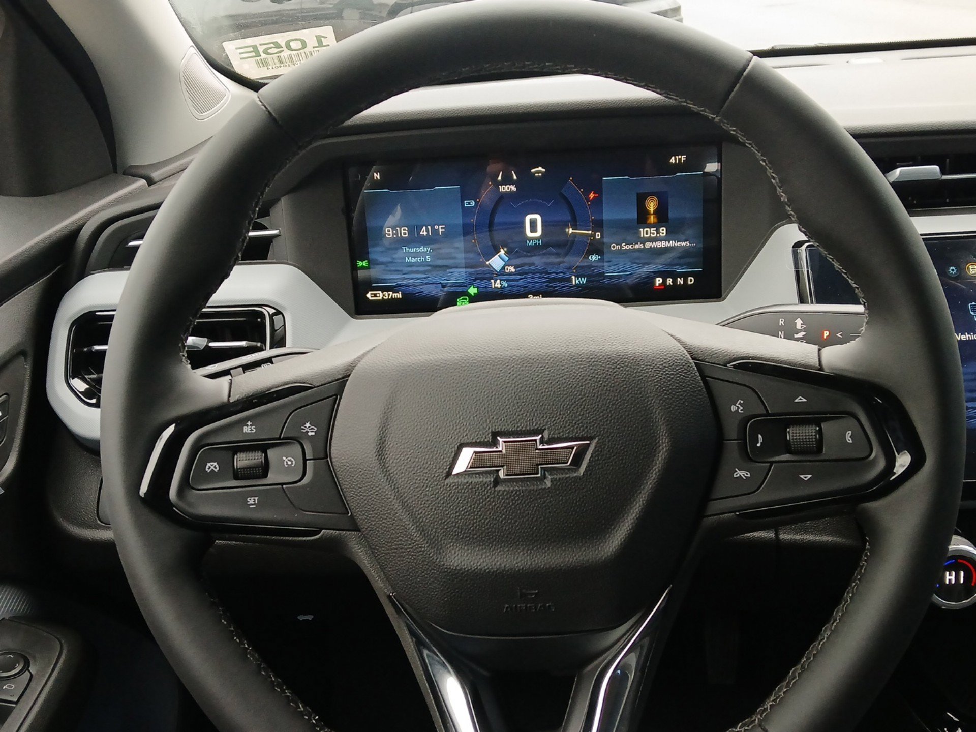 New 2027 Chevrolet Bolt LT w/ Comfort Package image 11