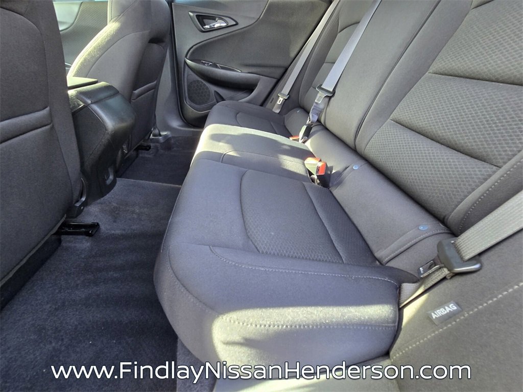 Used 2022 Chevrolet Malibu RS image 12