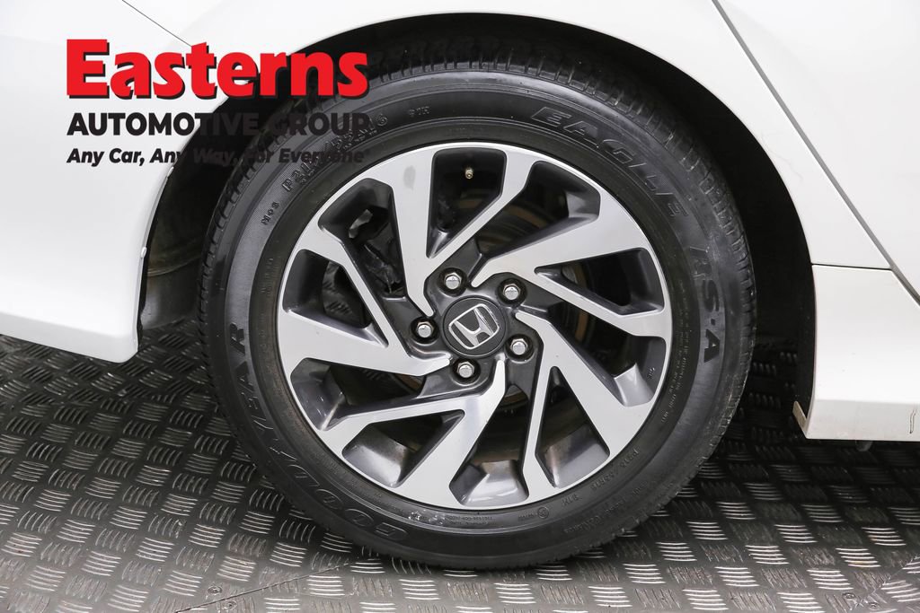 Used 2016 Honda Civic EX image 29