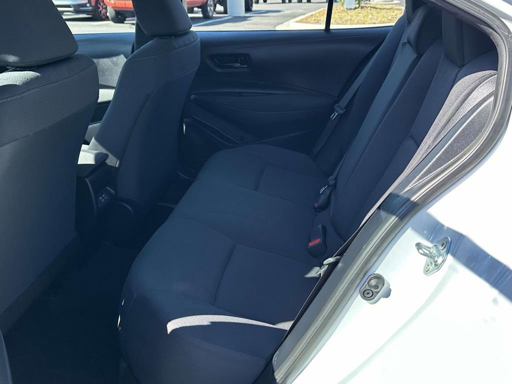 Used 2024 Toyota Corolla LE image 9