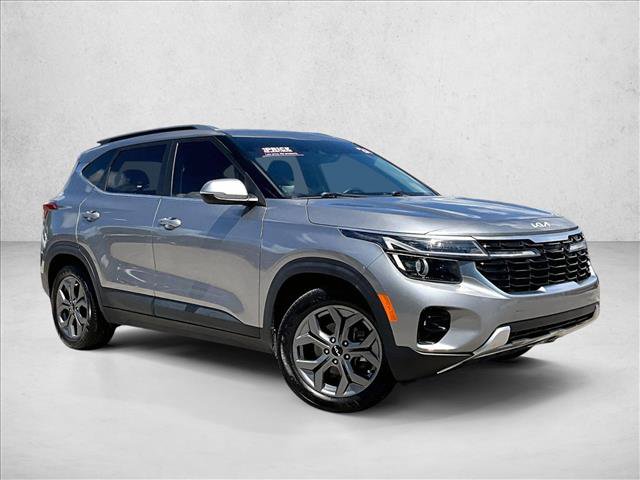 Used 2024 Kia Seltos S FWD image 12