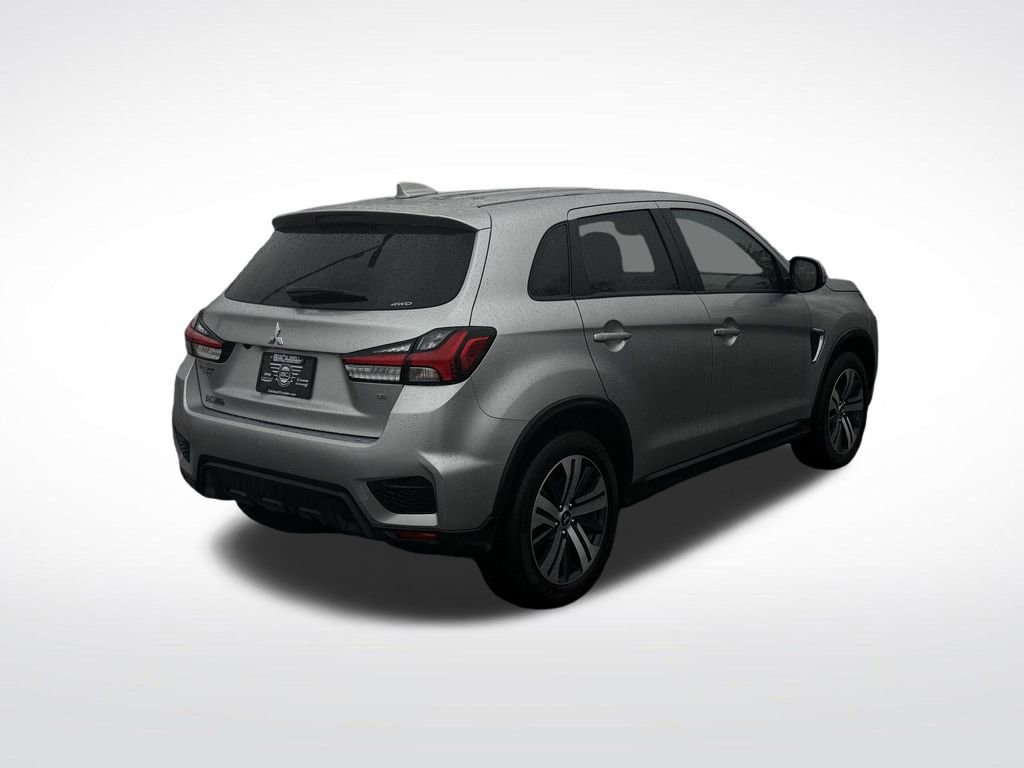 Used 2024 Mitsubishi Outlander Sport SE image 9