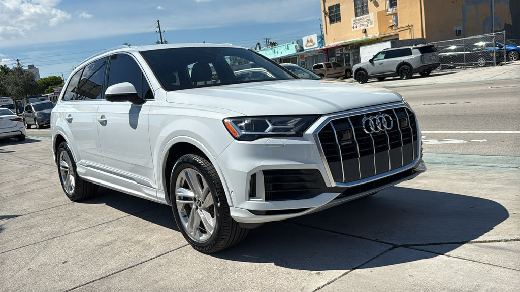 Used 2021 Audi Q7 3.0T Premium Plus AWD/4WD image 17