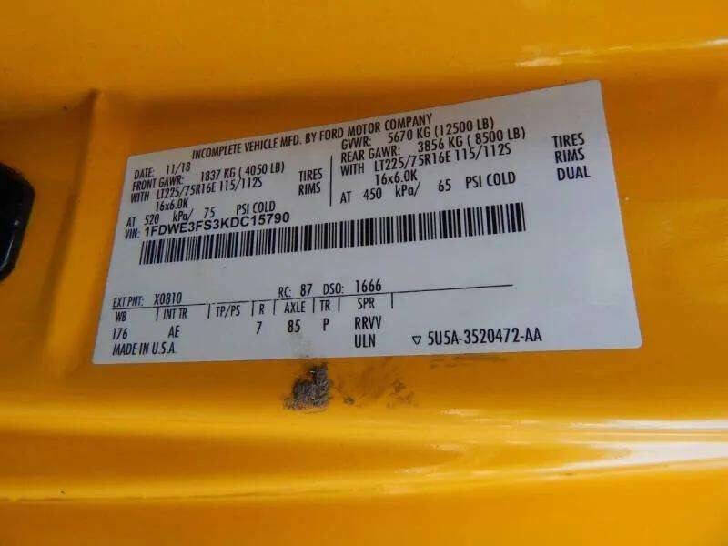 Used 2019 Ford E-350 and Econoline 350 Super Duty image 37
