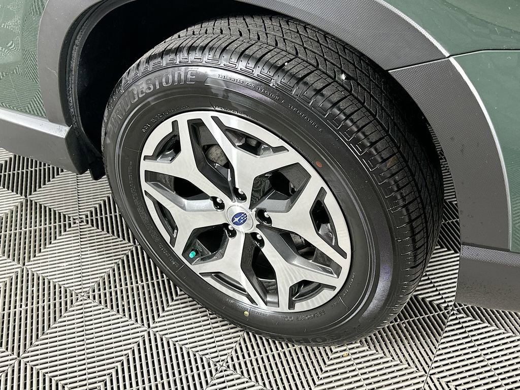 Used 2024 Subaru Forester Premium image 38