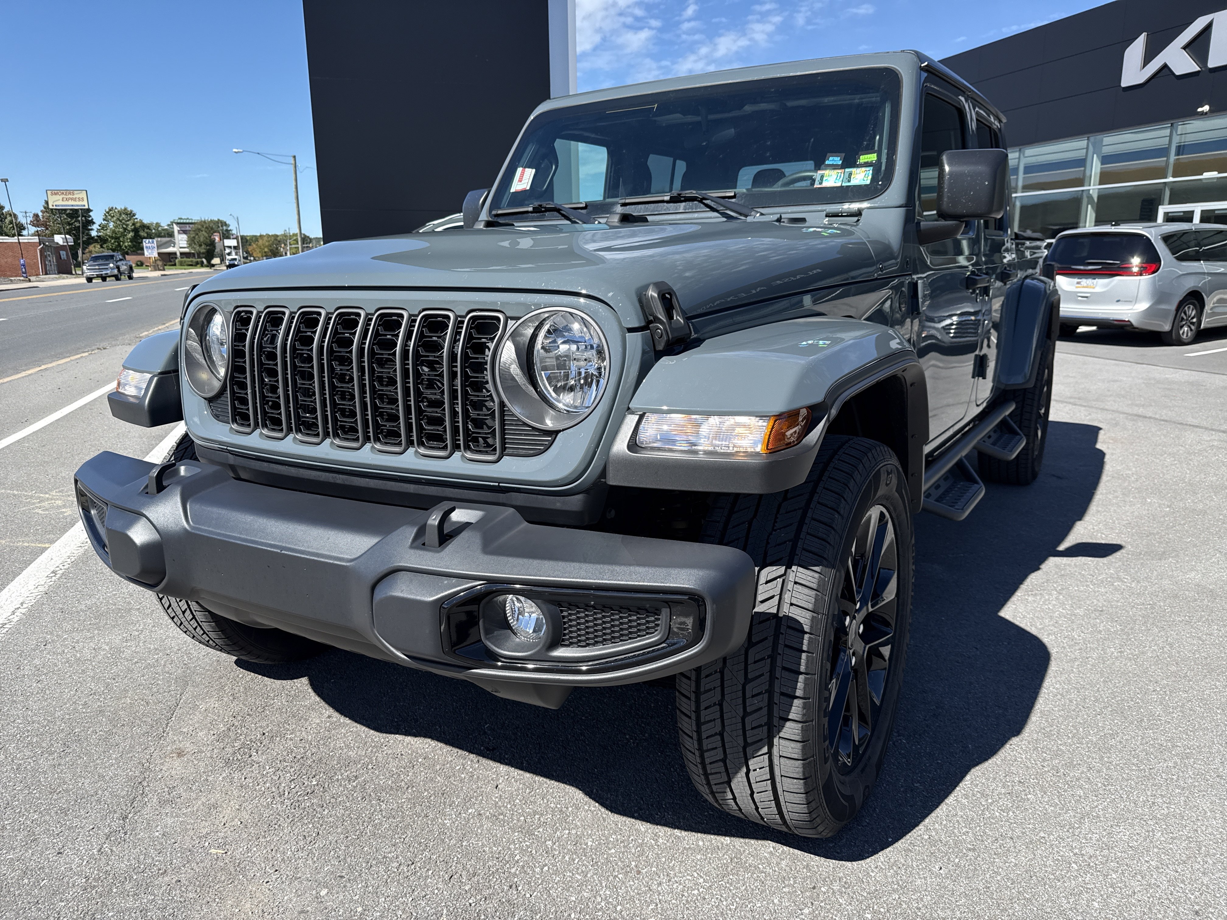 Used 2025 Jeep Gladiator Mojave
