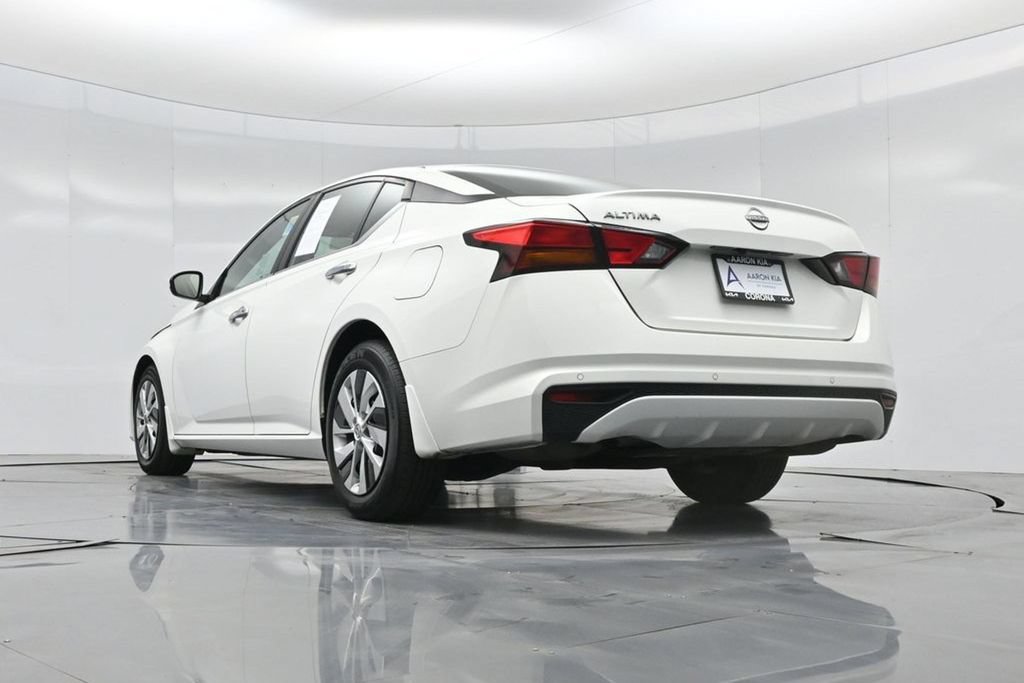 Used 2023 Nissan Altima 2.5 S FWD image 54