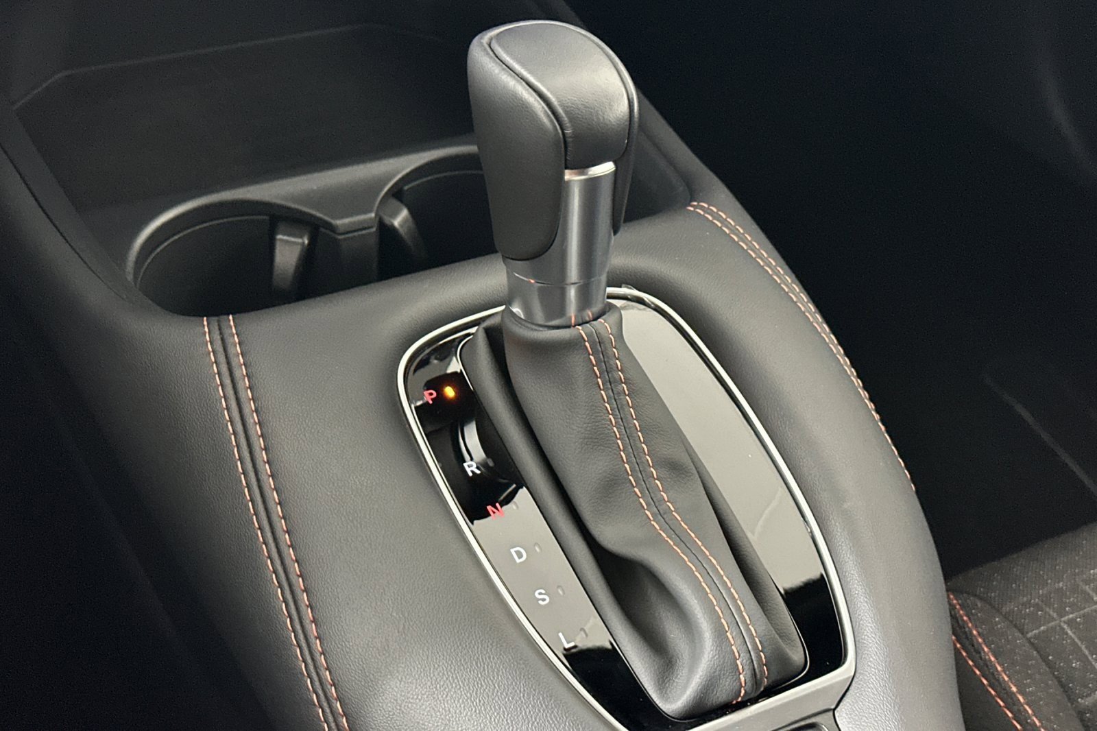 Used 2025 Honda HR-V Sport image 20