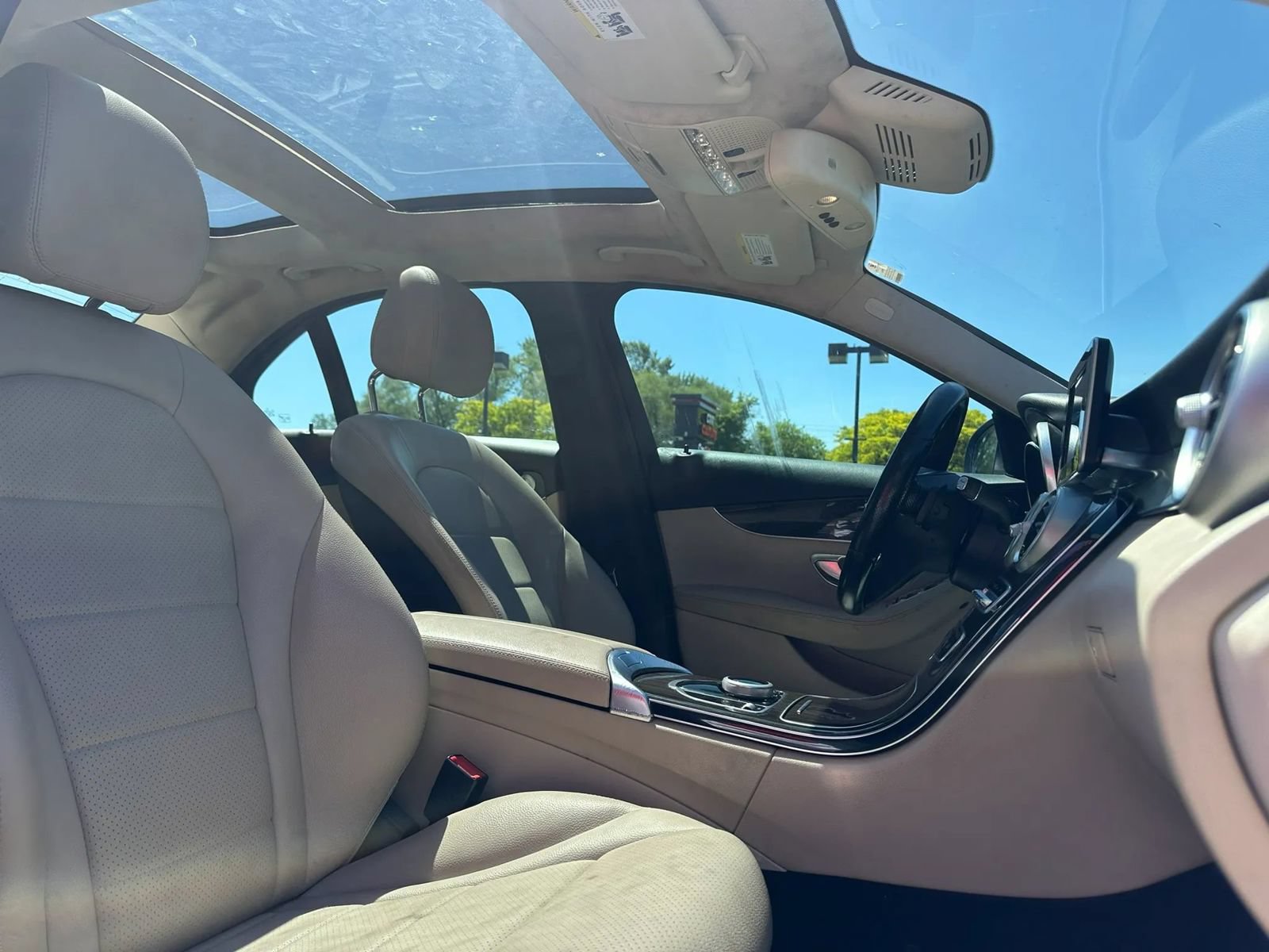Used 2017 Mercedes-Benz C 300 4MATIC Sedan image 12