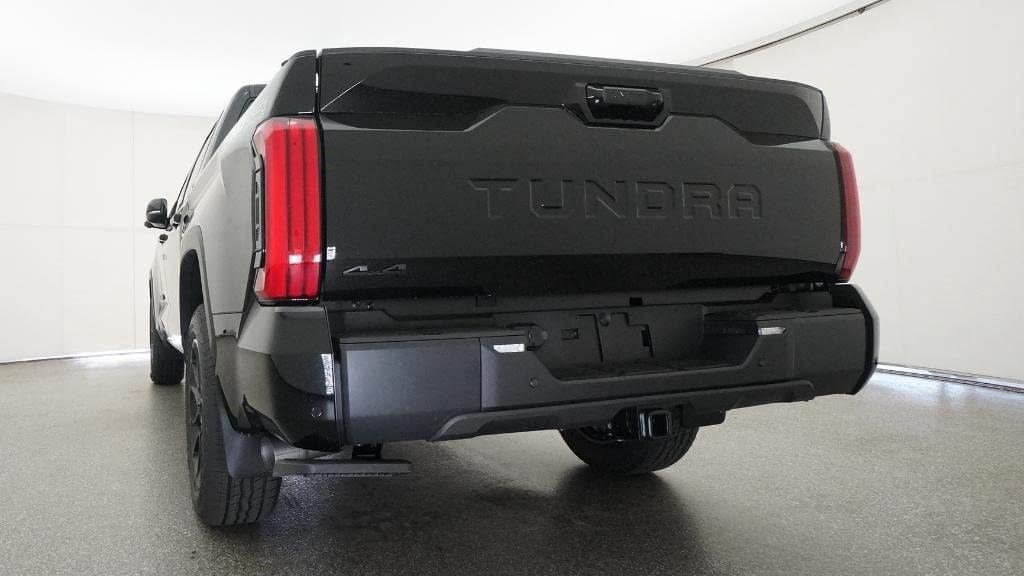 Used 2026 Toyota Tundra SR5 AWD/4WD image 15