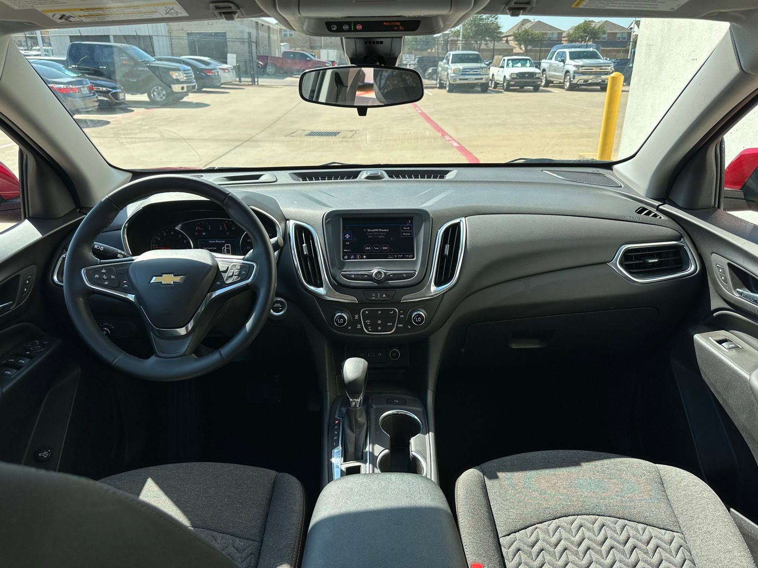Used 2024 Chevrolet Equinox LT image 11