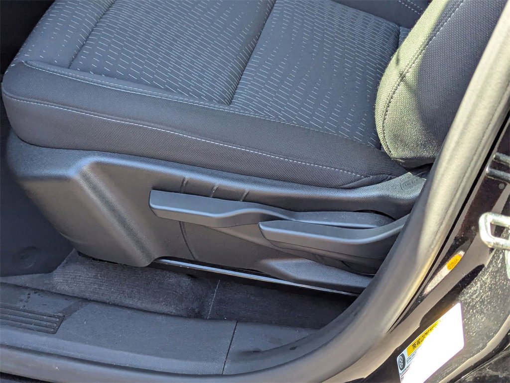 Used 2025 Chevrolet Equinox LT image 14