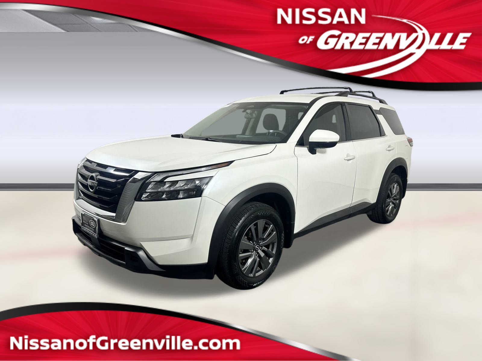 Used 2024 Nissan Pathfinder SV