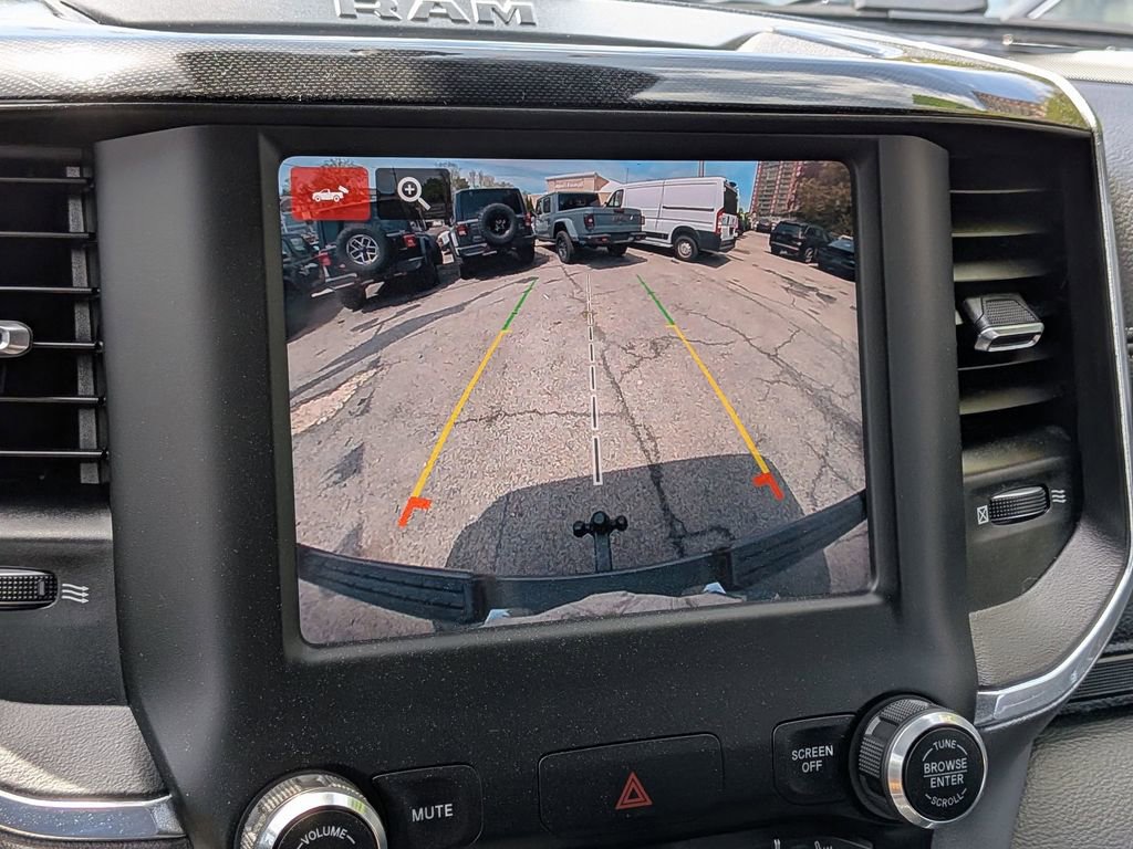 Used 2022 RAM 1500 Laramie w/ Sport Appearance Package AWD/4WD image 18