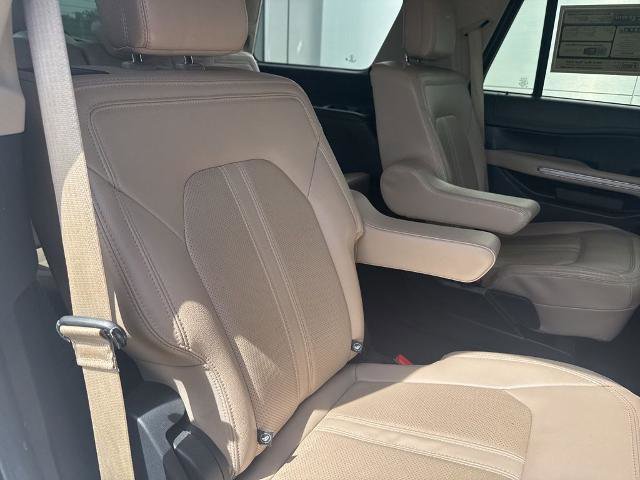 Certified 2024 Ford Expedition Limited image 33