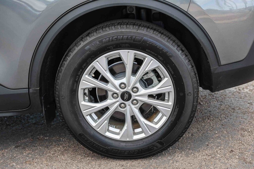 Used 2025 Ford Escape Active image 27
