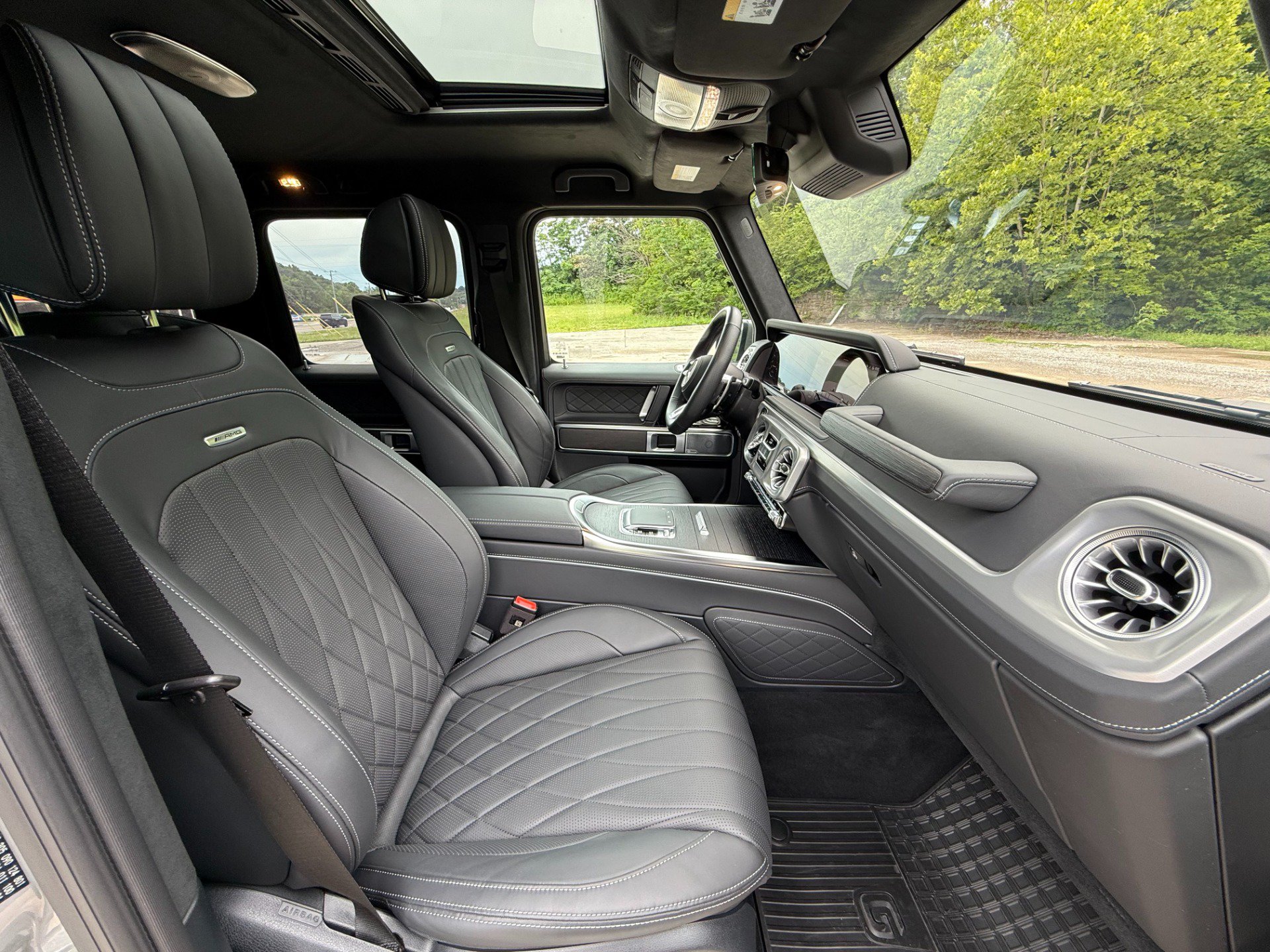 Used 2025 Mercedes-Benz G 63 AMG 4MATIC image 23