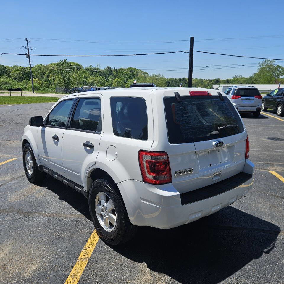 Used 2012 Ford Escape XLS FWD image 6