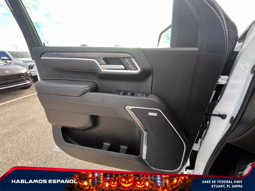 Certified 2025 Chevrolet Silverado 1500 LTZ AWD/4WD image 23