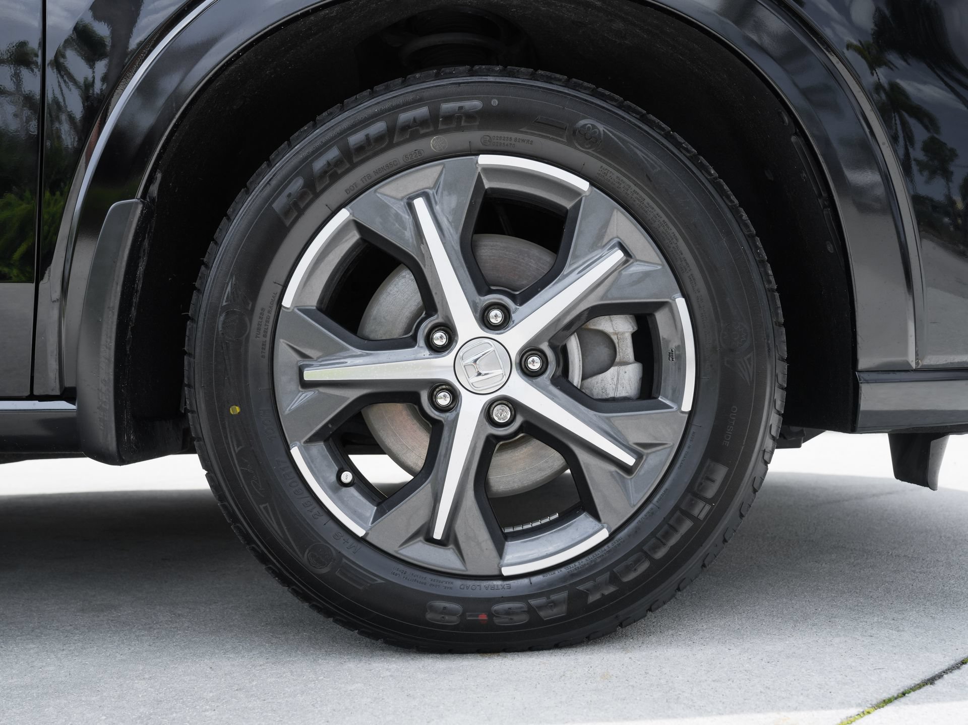 Used 2024 Honda HR-V EX-L image 25