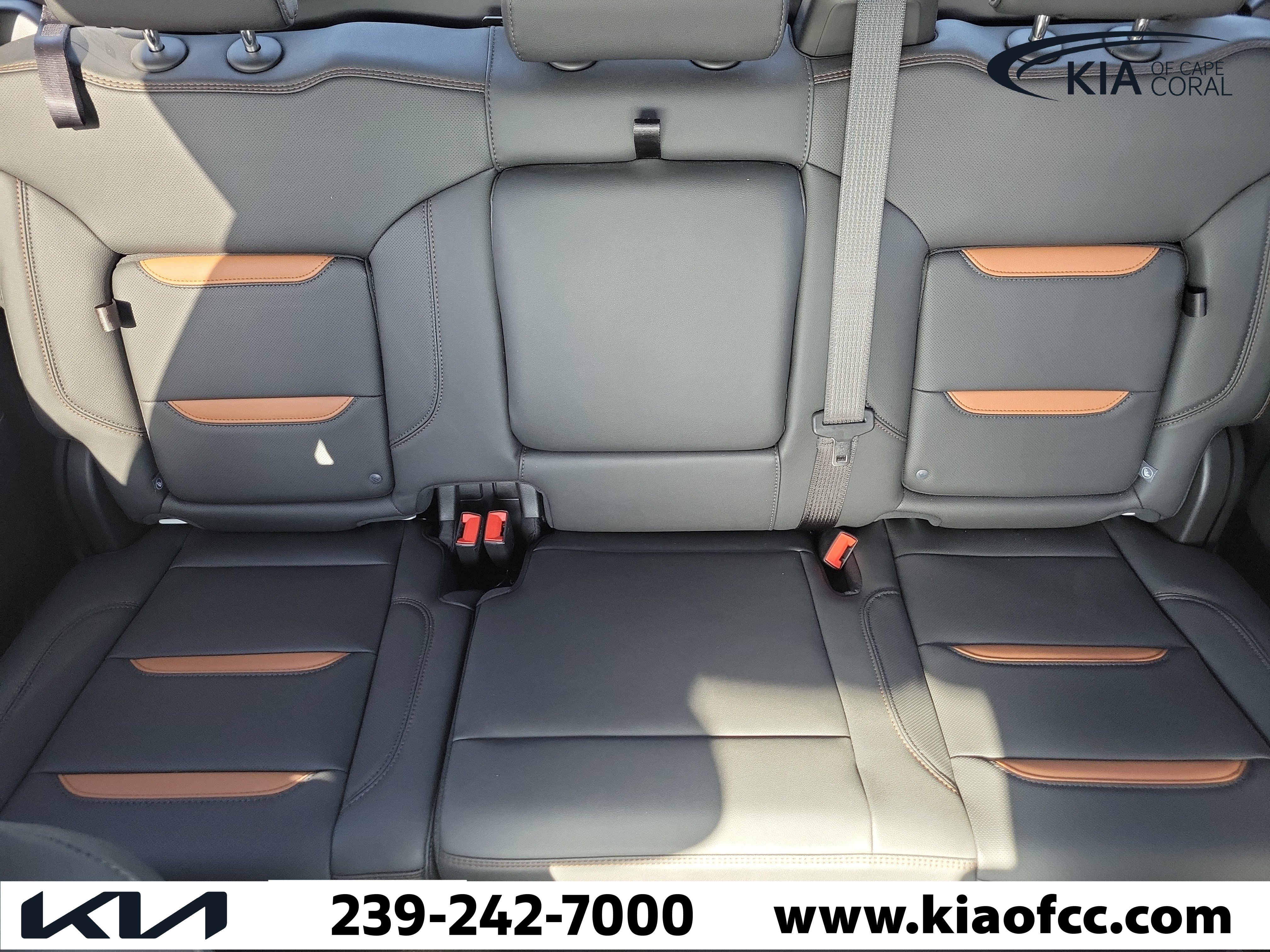 Used 2026 GMC Sierra 2500 AT4 AWD/4WD image 32